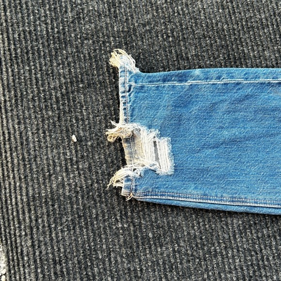 American Eagle Baggy Jeans Distressed Denim Blue Jeans Size 4 Stretch Waistband - Picture 10 of 11